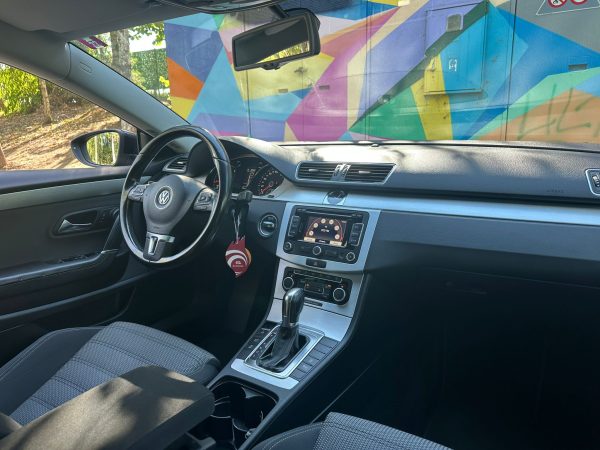 VOLKSWAGEN PASSAT CC - imagine 8