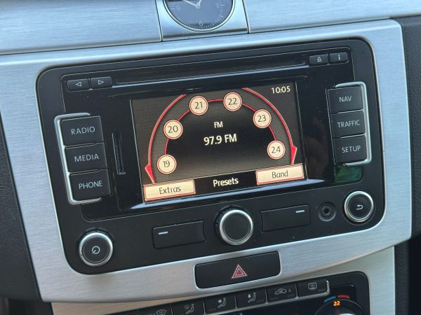 VOLKSWAGEN PASSAT CC - imagine 16